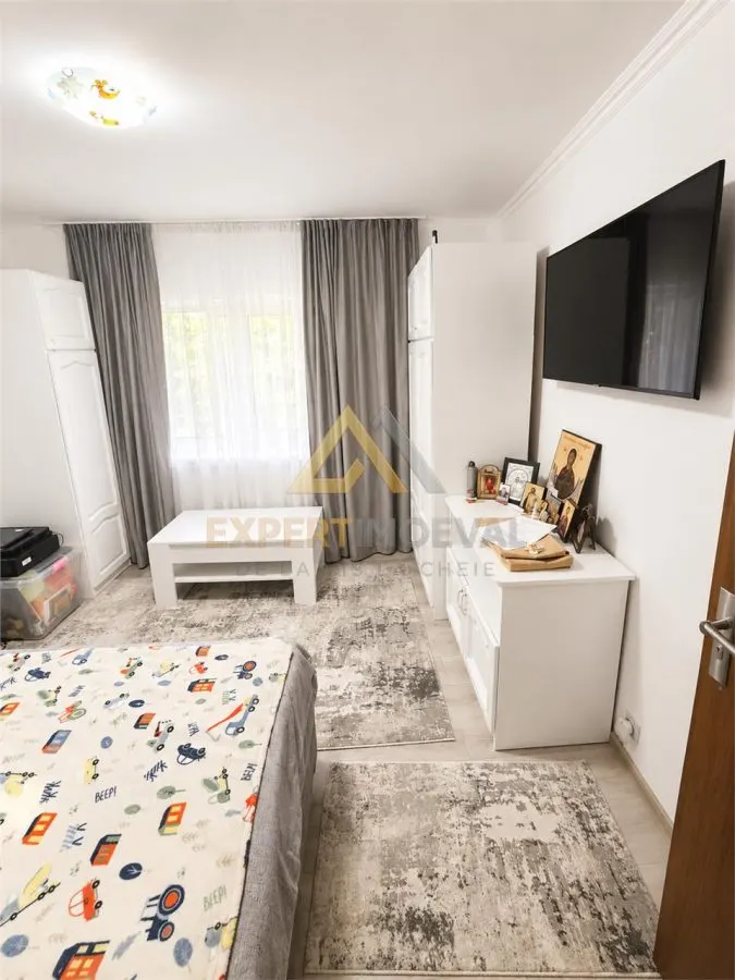 Apartament 3 camere parter inalt 64 mp utili Regele Ferdinand 105 - foto 9