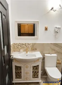 Ultracentral: Elegant nivel in vila, cu terasa, Centrul istoric, Brasov - foto 6