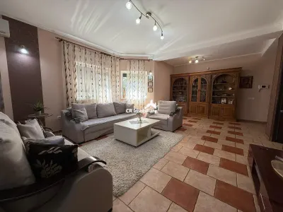 Vila de vanzare  plus  teren 500 Trapezului - foto 9