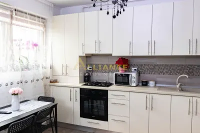 Cartierul Solar Apartament 2 camere Mobilat si Utilat + Parcare Inclusa - foto 7