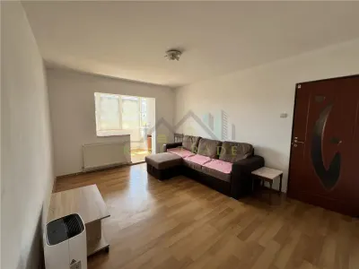 Apartament cu 3 camere decomandat, 2 bai Astra Carpatilor - Brasov
