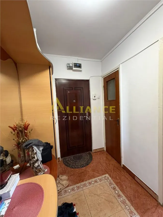 Sector 3 Apartament 4 camere 2 bai 81,5 mp - foto 7