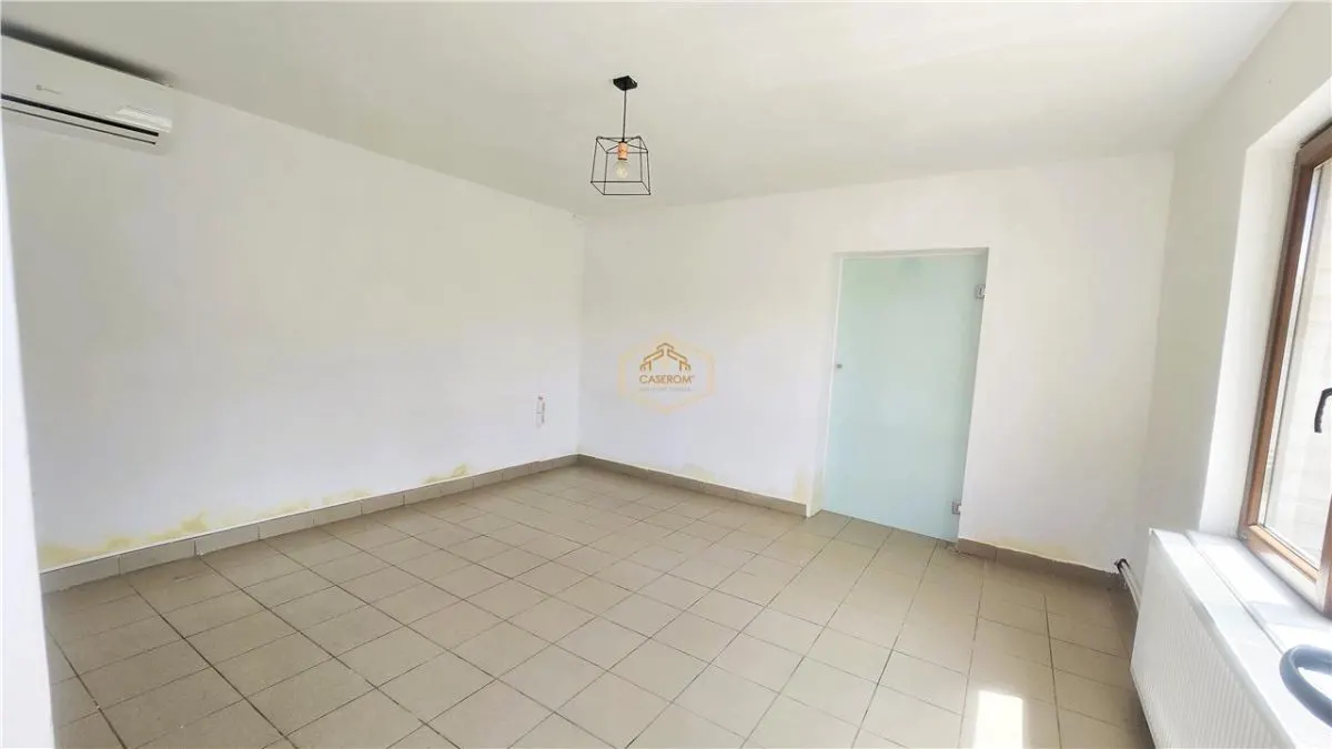 VIDEO | Casa pe colt, cu 2 camere si teren 245 mÂ² | Paulestiului - foto 5
