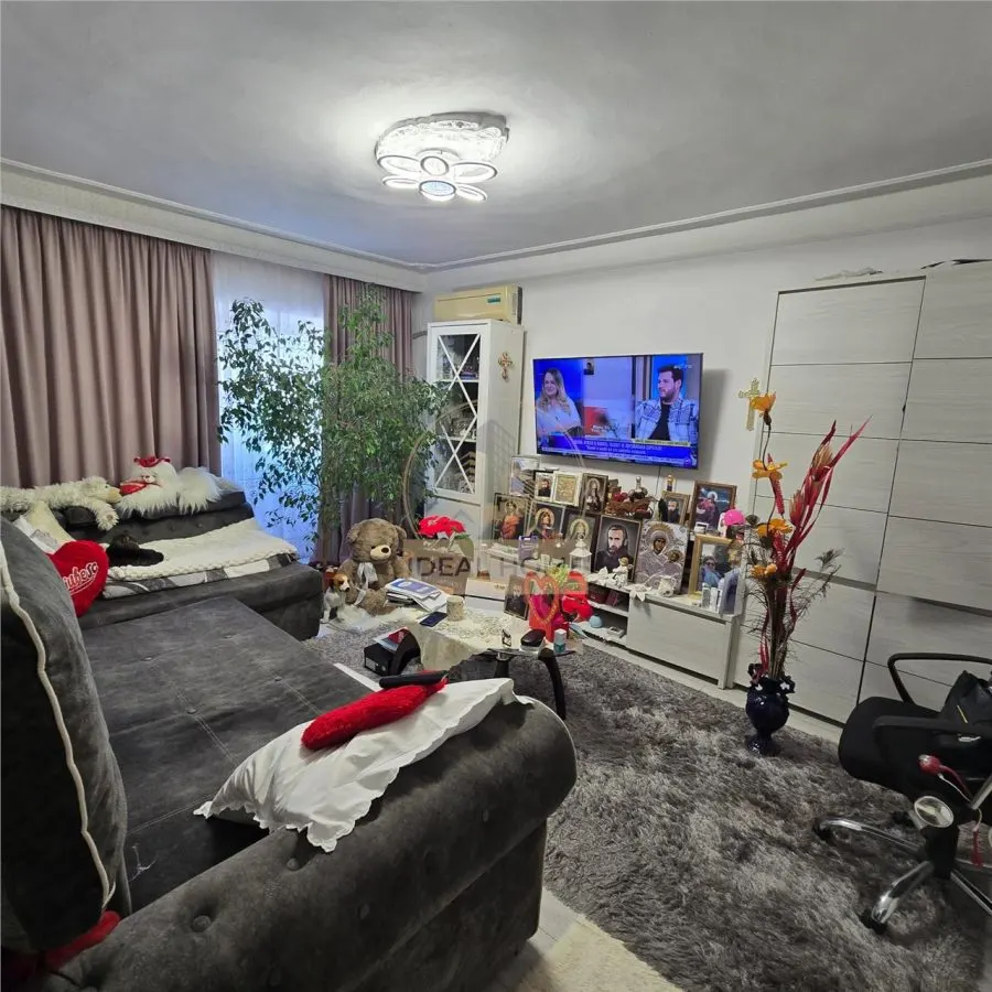 3 Camere 2 bai Dacia-Bicaz - foto 1