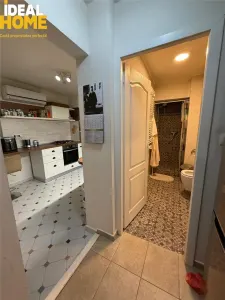 Apartament 3 camere Copou-Casa Armatei. Etaj 2 - foto 2