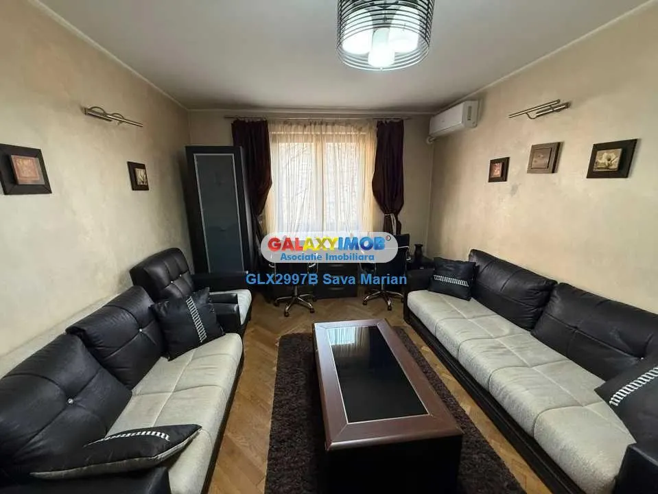 APARTAMENT 3 CAMERE DE INCHIRIAT PIATA ROMANA - foto 1