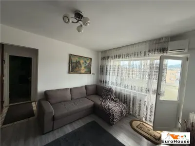 Apartament De Inchiriat Cetate Cu Loc De Parcare , Utilat si Mobilat Complet - Alba Iulia