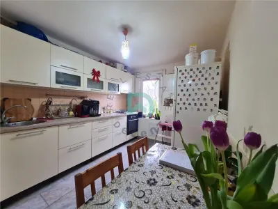 Apartament 3 camere Craiter, decomandat, Brasov - foto 9