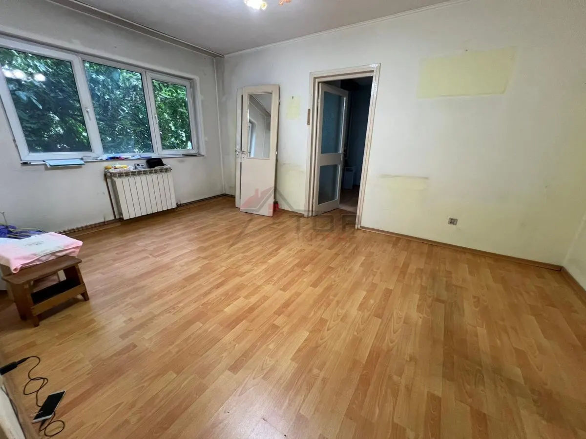 Vanzare apartament 2 camere etaj 1 - Podu Ros - foto 3