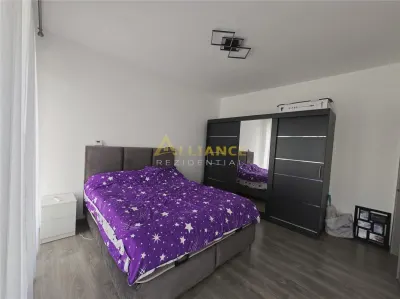 Mobilata si utilata-4 camere- pod- mutare imediată - foto 8