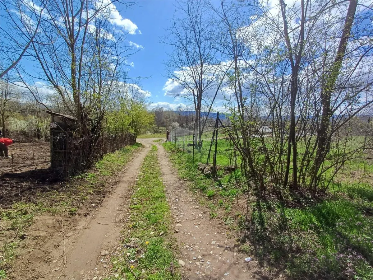 Resita, Teren Intravilan Langa Oras, 5265 Mp., 6,6 Euro/Mp., Km. 7 - foto 4