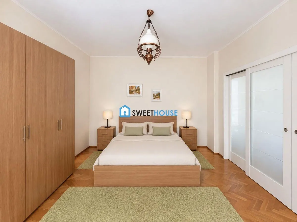Casa de Lux in cartierul Florilor Fagaras - foto 18