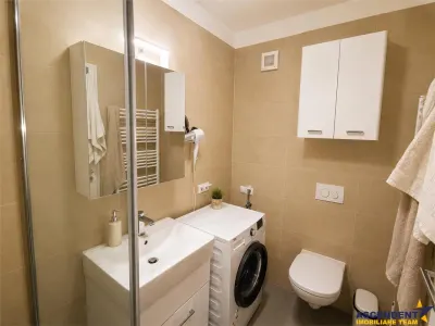 Studio Coresi Kasper, mobilat si echipat, cu loc parcare si boxa. - foto 5