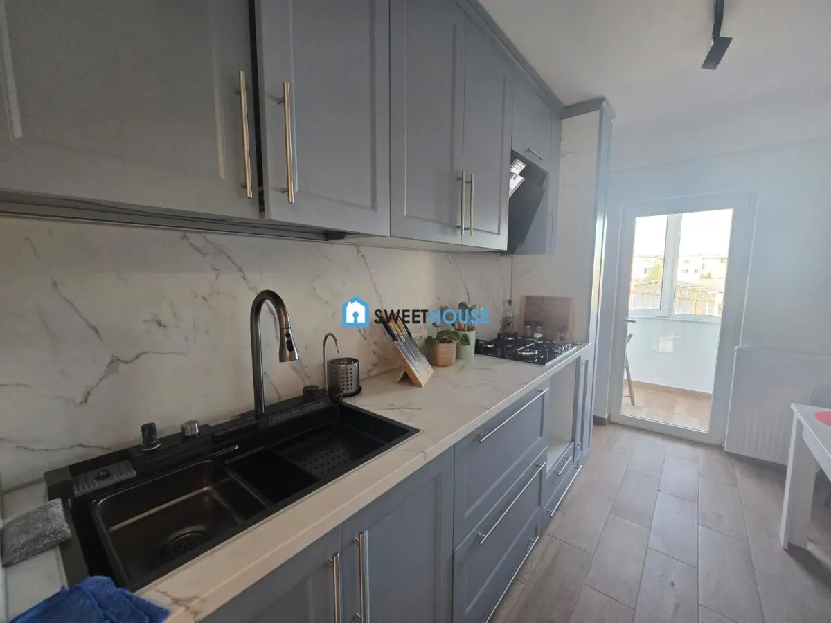 Apartament cu 3 camere de inchiriat in Fagaras zona centrala - foto 11