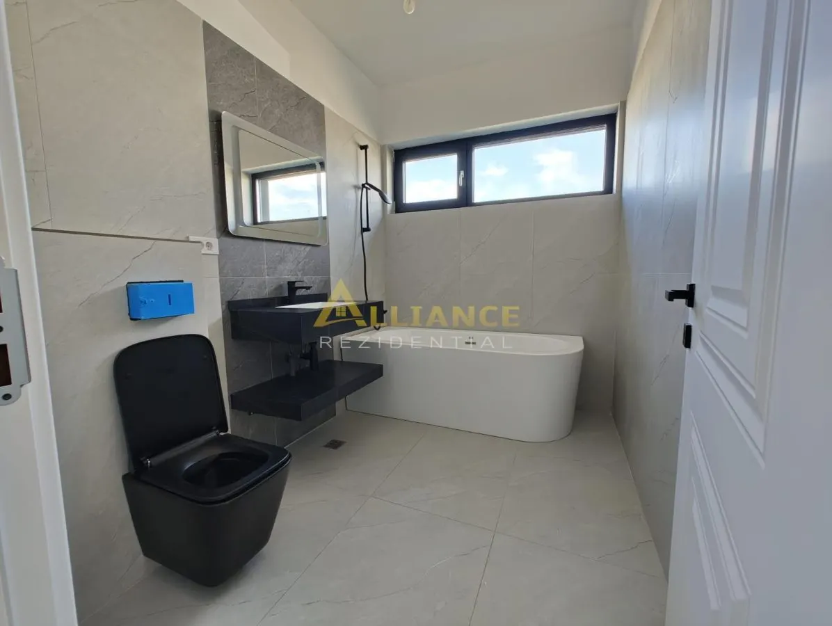 CASA PARTER-4 CAMERE-TEREN 402 MP -Str. Aviatorilor - foto 13