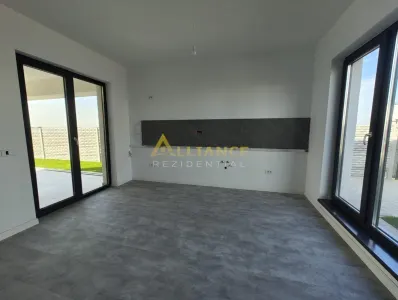 CASA PARTER-4 CAMERE-TEREN 402 MP -Str. Aviatorilor - foto 6