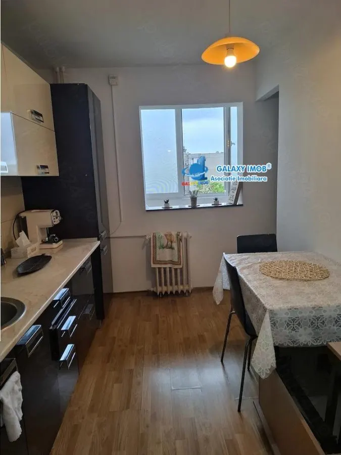 APARTAMENT 2 CAMERE DE INCHIRIAT RAHOVA - foto 3