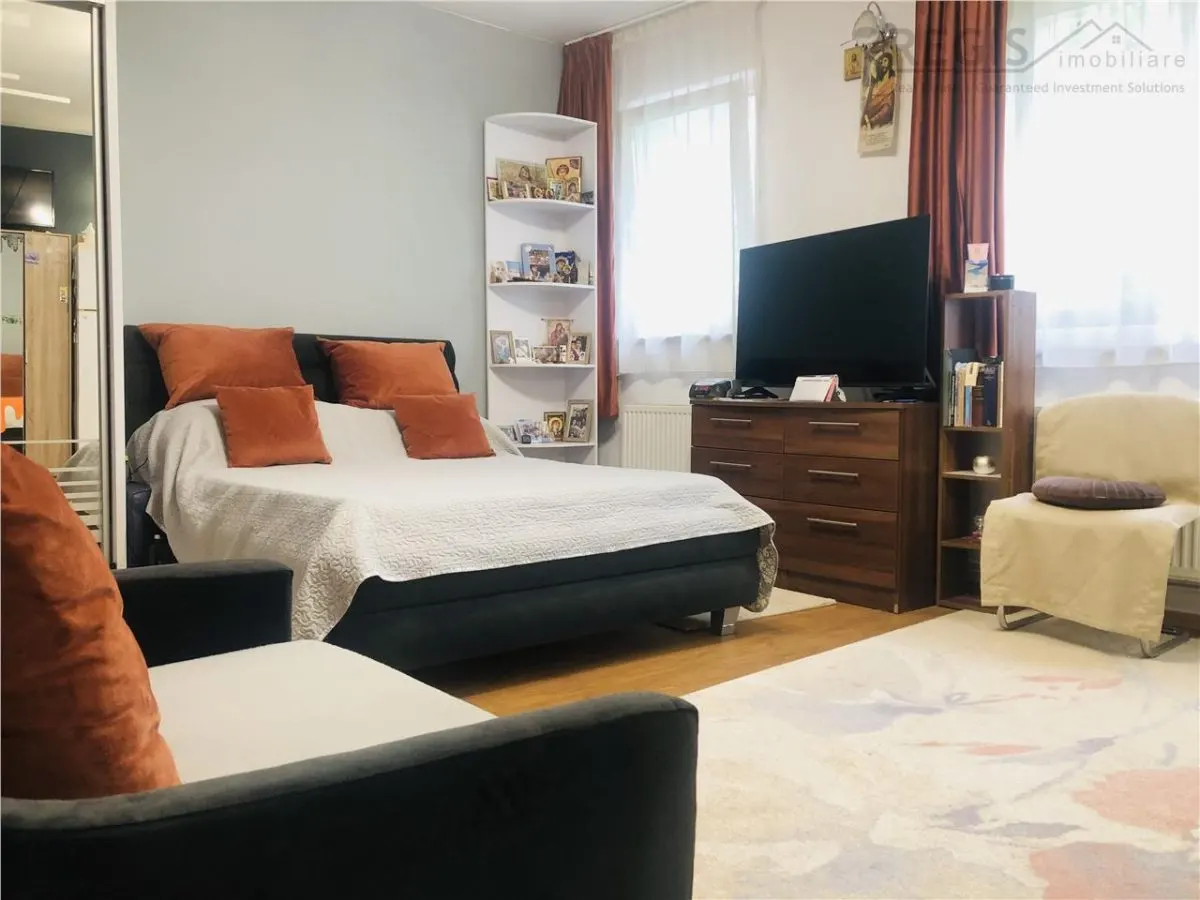 Casa cu etaj in inima Brasovului 4 camere | Ultracentral | Comision 0% - foto 3