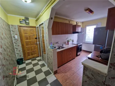 Apartament 2 camere decomandat, Tudor, bloc izolat, Targu Mures - Targu Mures