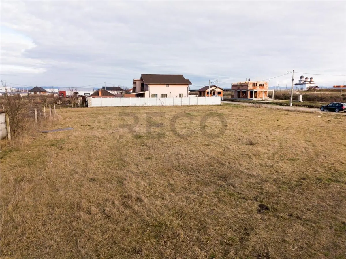RECO Teren intravilan pentru loc de casa/hala industrala Osorhei - foto 4