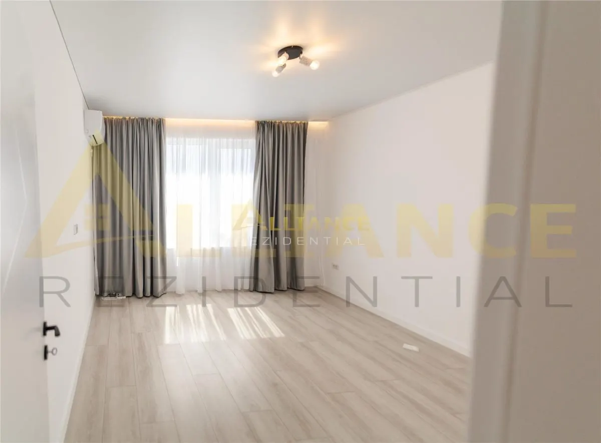 - APARTAMENT TIP DUPLEX - 3 CAMERE 3 BAI - 119MP - SCARA INTERIOARA - foto 13
