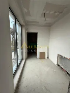 Casa Tip Duplex P+1+M - 5 camere - 4 bai 180 MPU - Teren - 190 MP - foto 10