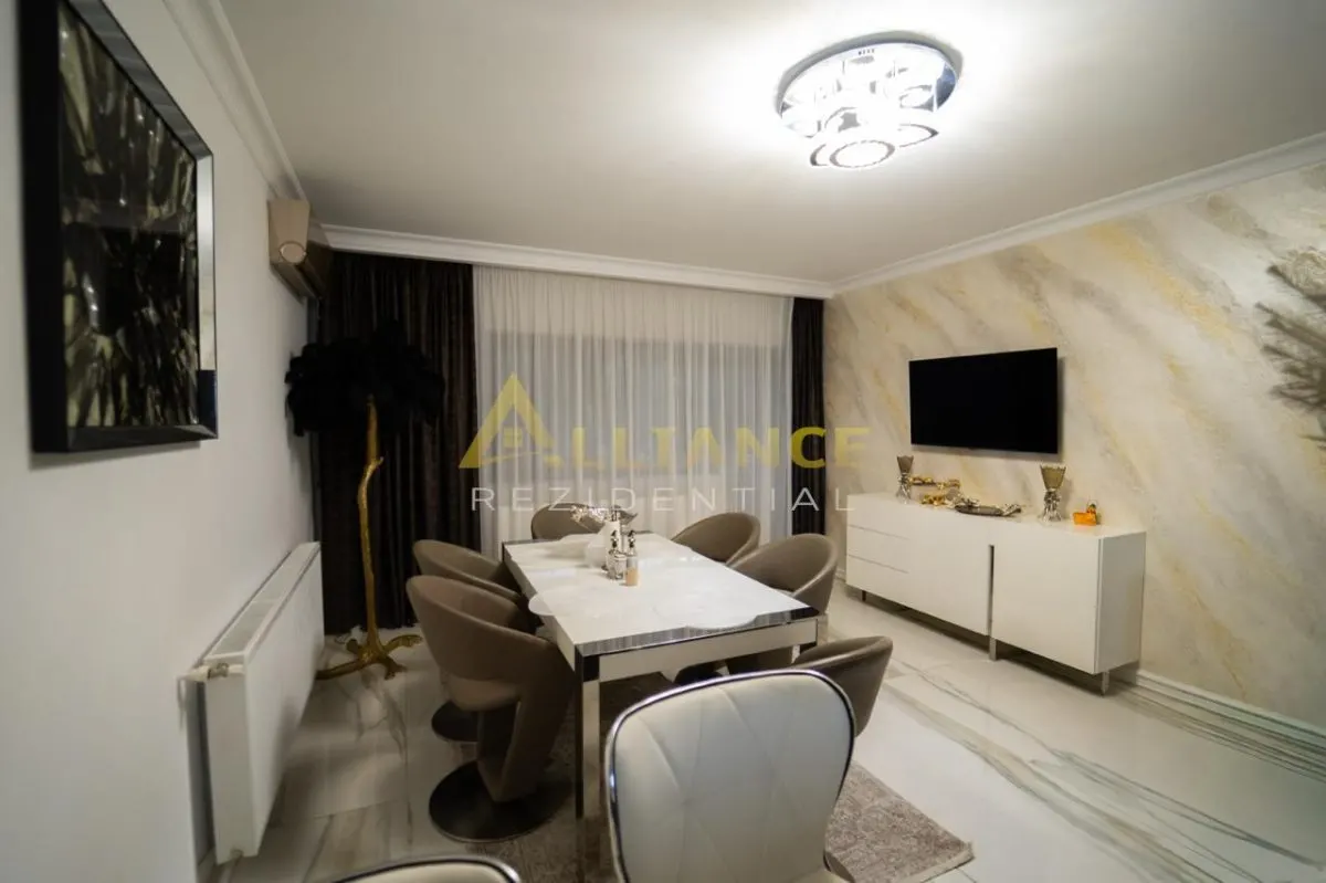 Vila de Lux 7 Camere | 265 mp Utili | Terasa Spectaculoasa 64 mp | 3 Parcari | Sector 4 - foto 11