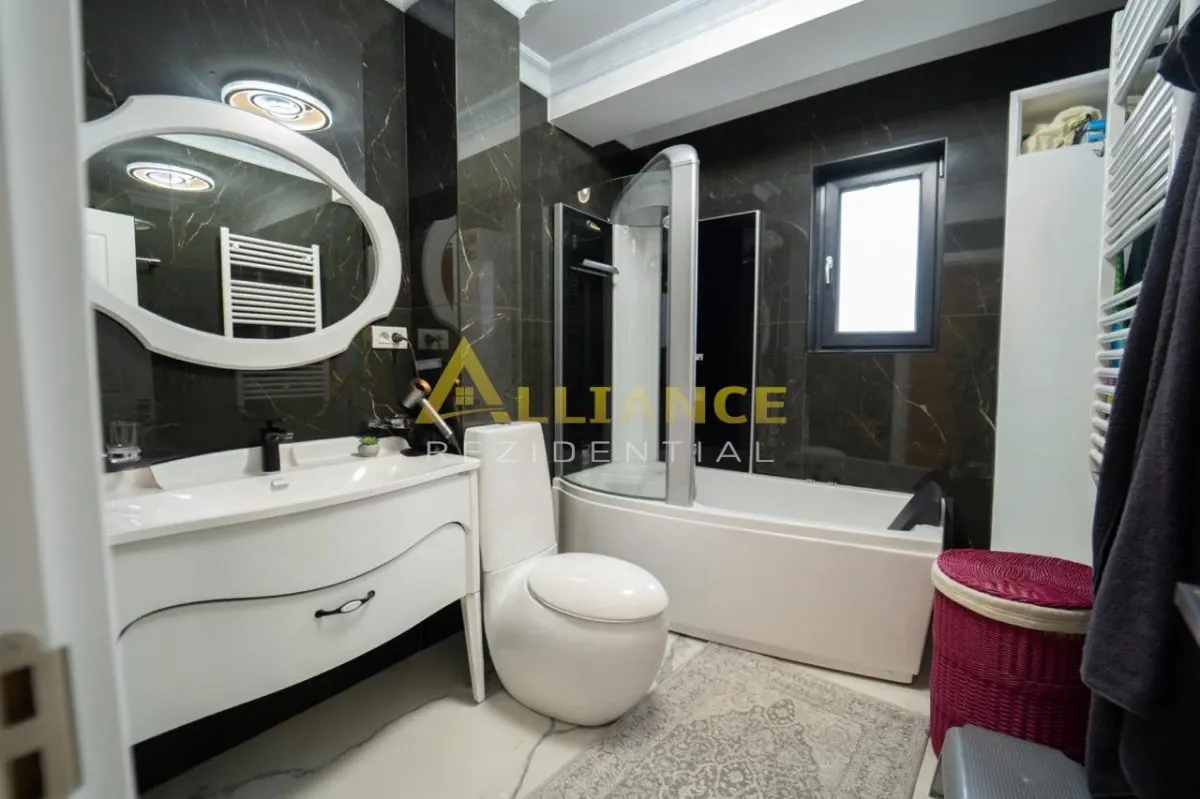 Vila de Lux 7 Camere | 265 mp Utili | Terasa Spectaculoasa 64 mp | 3 Parcari | Sector 4 - foto 18