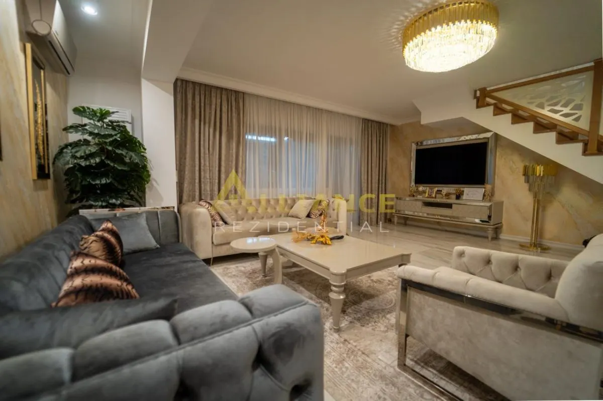 Vila de Lux 7 Camere | 265 mp Utili | Terasa Spectaculoasa 64 mp | 3 Parcari | Sector 4 - foto 4