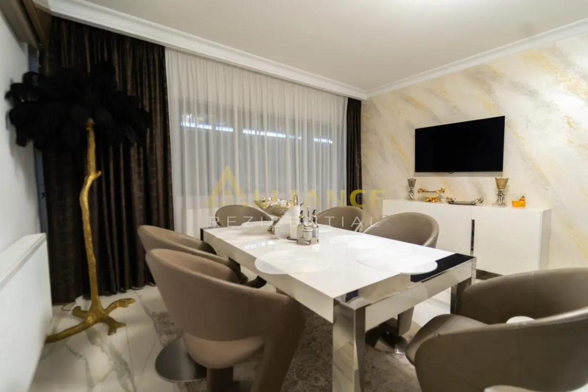 Vila de Lux 7 Camere | 265 mp Utili | Terasa Spectaculoasa 64 mp | 3 Parcari | Sector 4 - foto 10