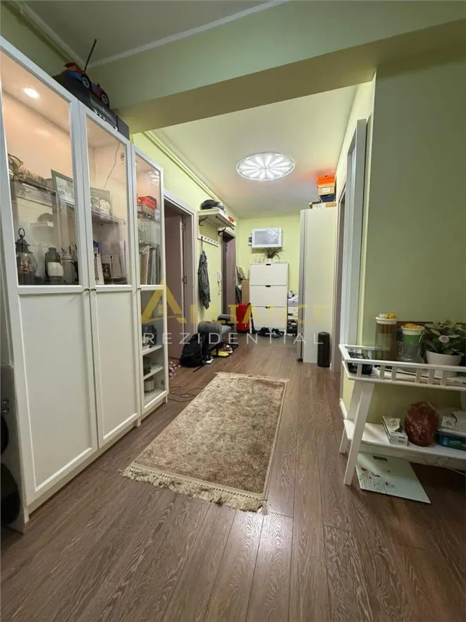 Apartament 3camere mobilat si utilat Metrou 1 decembrie 15min - foto 12