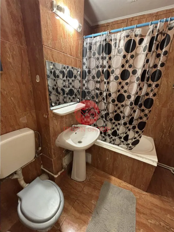 Apartament 3 Camere, Decomandat, zona Tomis ll, Ideal vara, sau termen lung - foto 12