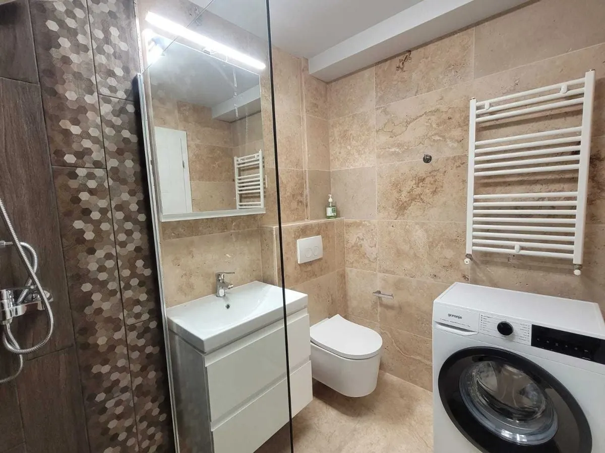 Apartament 2 camere cu terasă - Vilă ultracentral la 50 m de UMF - foto 7