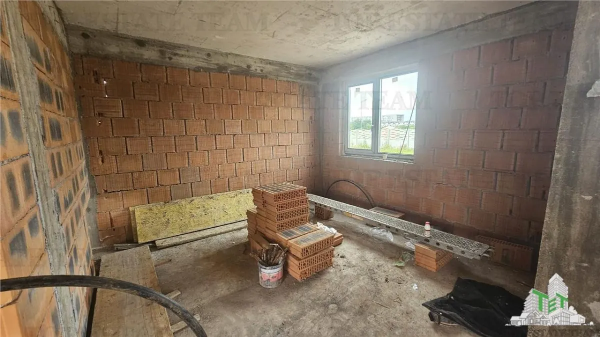 Vila individuala 6 camere P+1+M in zona Prelungirea Ghencea-Bragadiru - foto 2
