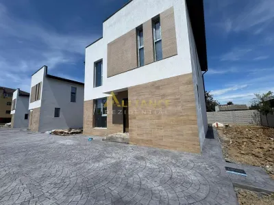 Vila  | 118 mp utili | Popesti-Leordeni | Incalzire in pardoseala | Aproape de Primarie - Popesti-Leordeni