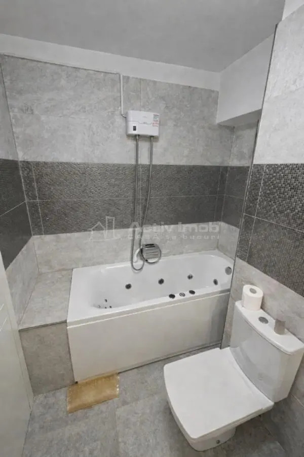 3 camere decomandat - Rond Alba Iulia - foto 9