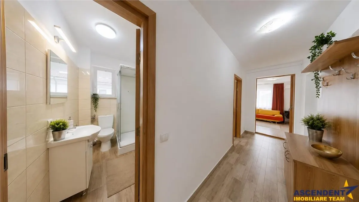 Imobil 2 camere,2 bai,2 terase, balcon, loc parcare acoperit,Tractorul, Brasov - foto 7