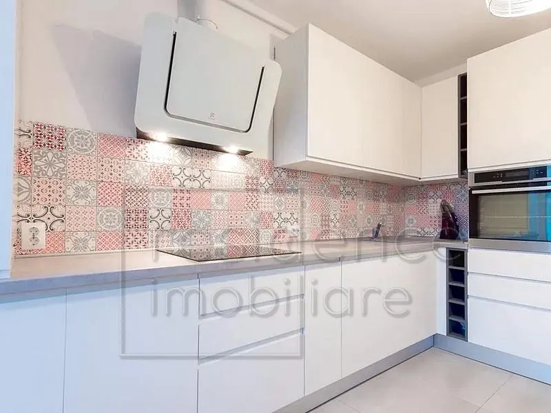 Apartament modern 3 camere, cartierul Borhanci+Parcare - foto 4