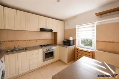 Apartament luminos cu 2 camere decomandate, Rasnov, Brasov - foto 2